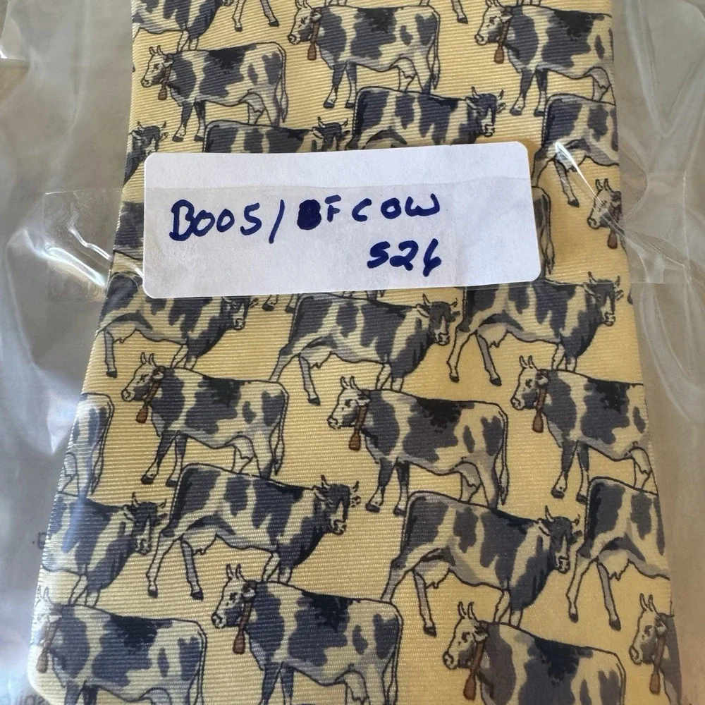 Beaufort Silk Tie Novelty Cow Lovers Print Italy Made Butter Yellow Gift Preppy